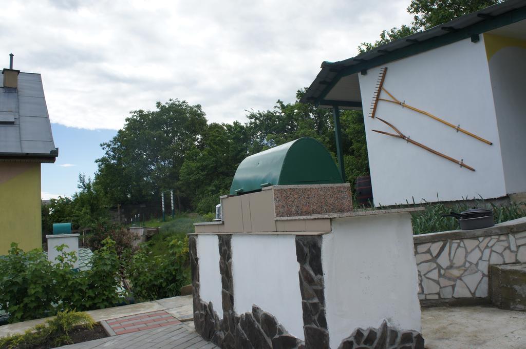 Casa Bella Turda Hotel Exterior photo